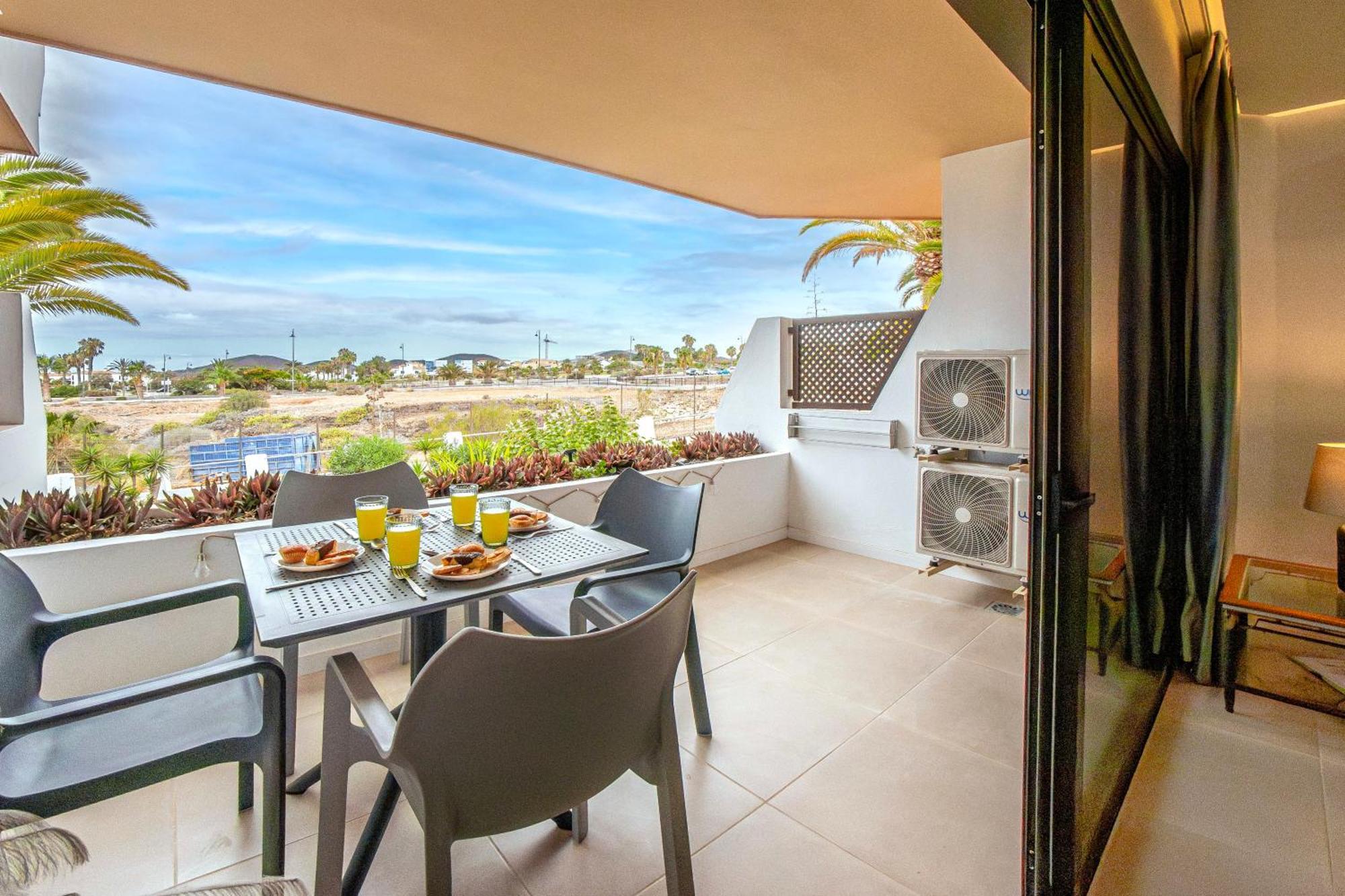 Newly Renovated, Luxurious Apartment With A Heated Pool, 259 سان ميغيل ذي أبونا المظهر الخارجي الصورة